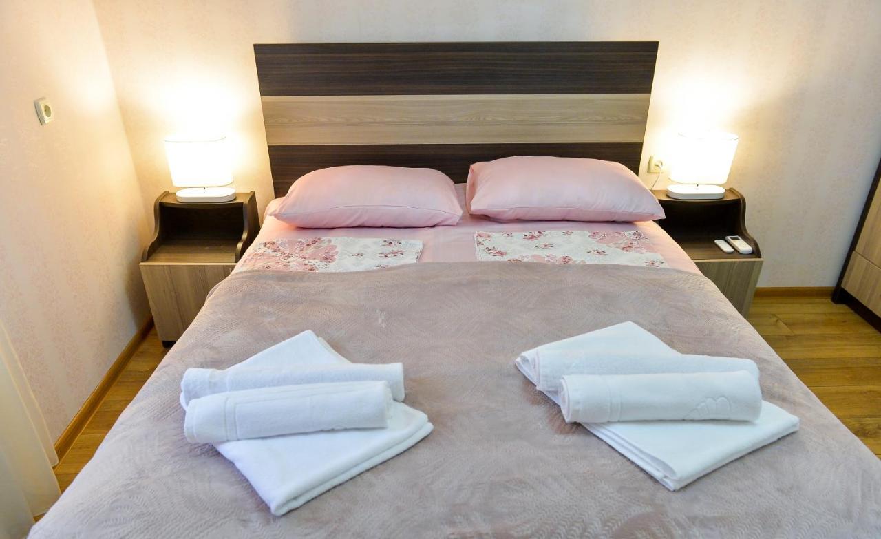 ホテル Cozy House クタイシ エクステリア 写真